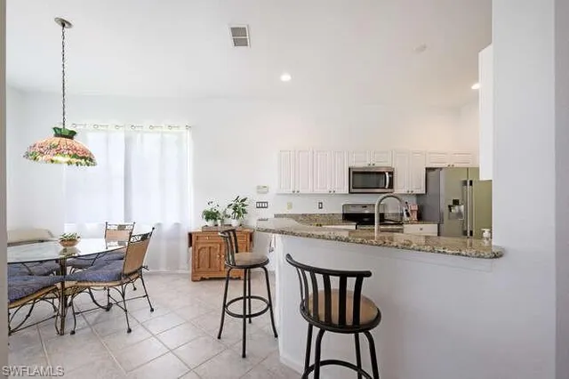 $730,000 | 23110 Oakglen Lane, Estero, FL 34135