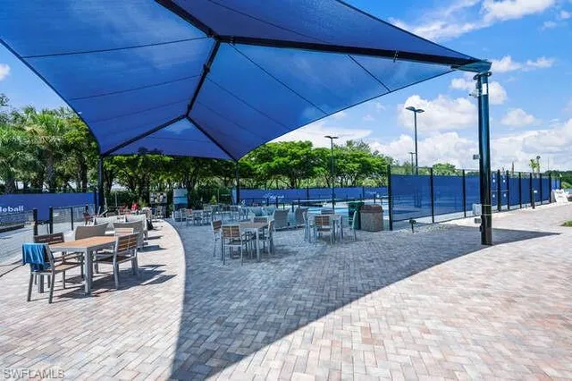 $730,000 | 23110 Oakglen Lane, Estero, FL 34135