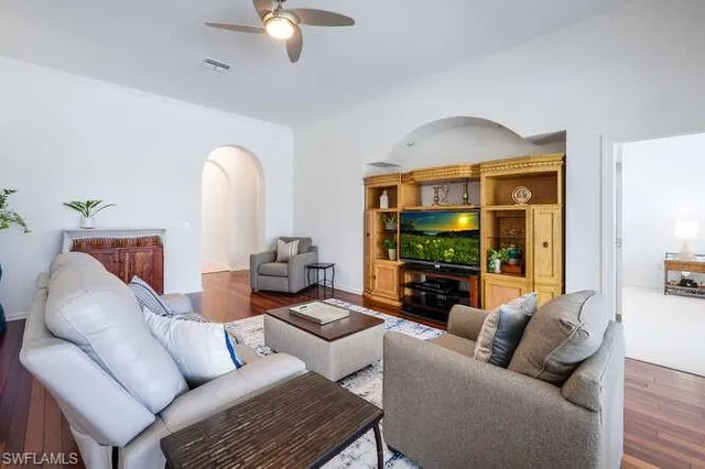 $730,000 | 23110 Oakglen Lane, Estero, FL 34135