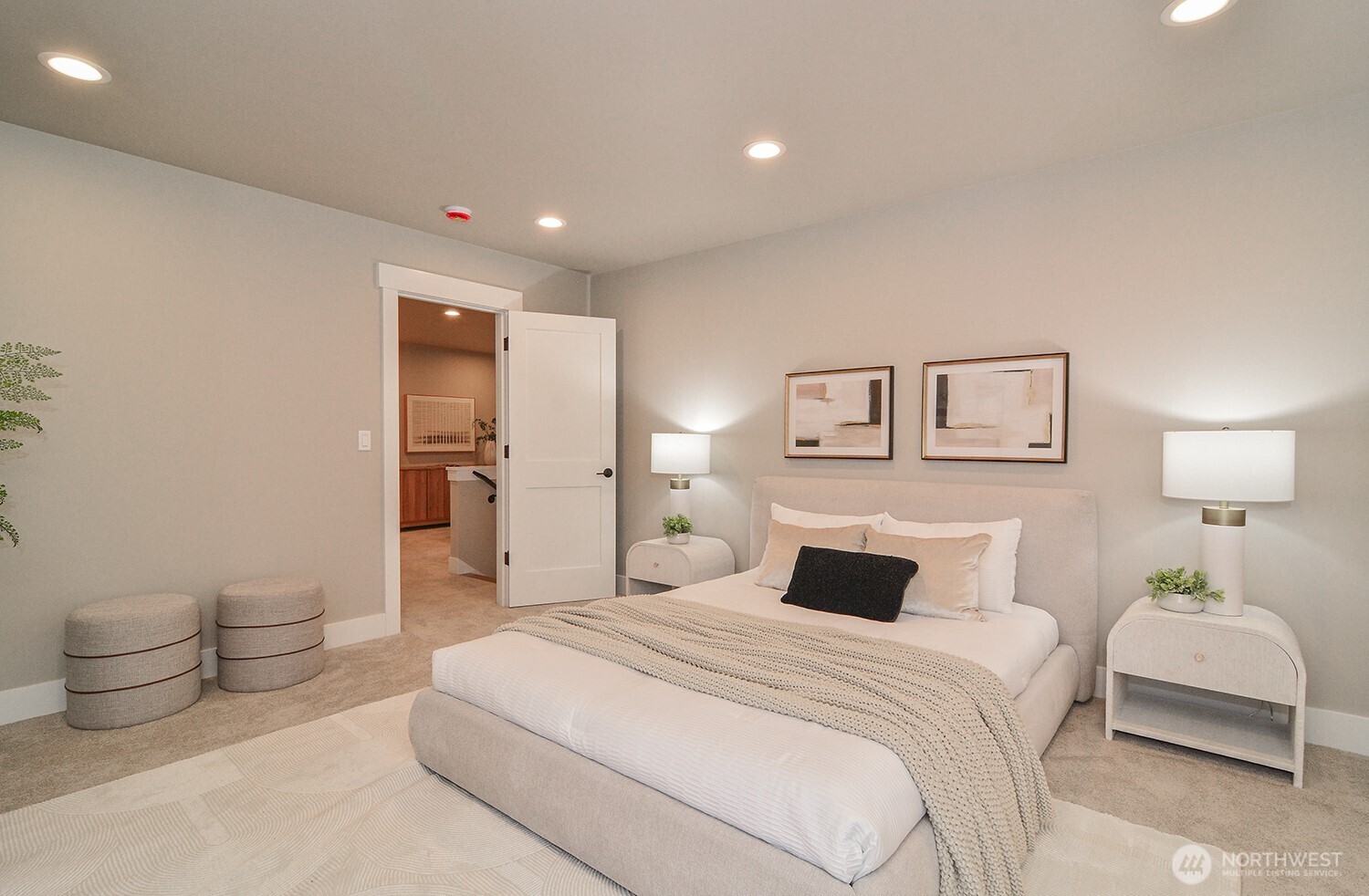 10202 44th Avenue Southwest Seattle, WA 98146 - Photo 17 of 35