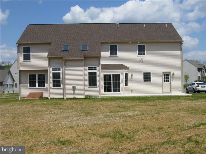318 Valley Court, Unit GVE471 Sinking Spring, PA 19608 - Photo 10 of 18