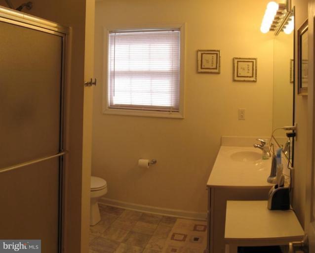 331 Little Lots Road Stevensville, MD 21666 - Photo 3 of 14 Bath #1
