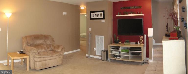 331 Little Lots Road Stevensville, MD 21666 - Photo 8 of 14 Living Room