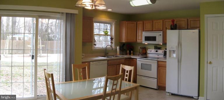 331 Little Lots Road Stevensville, MD 21666 - Photo 10 of 14 Kitchen