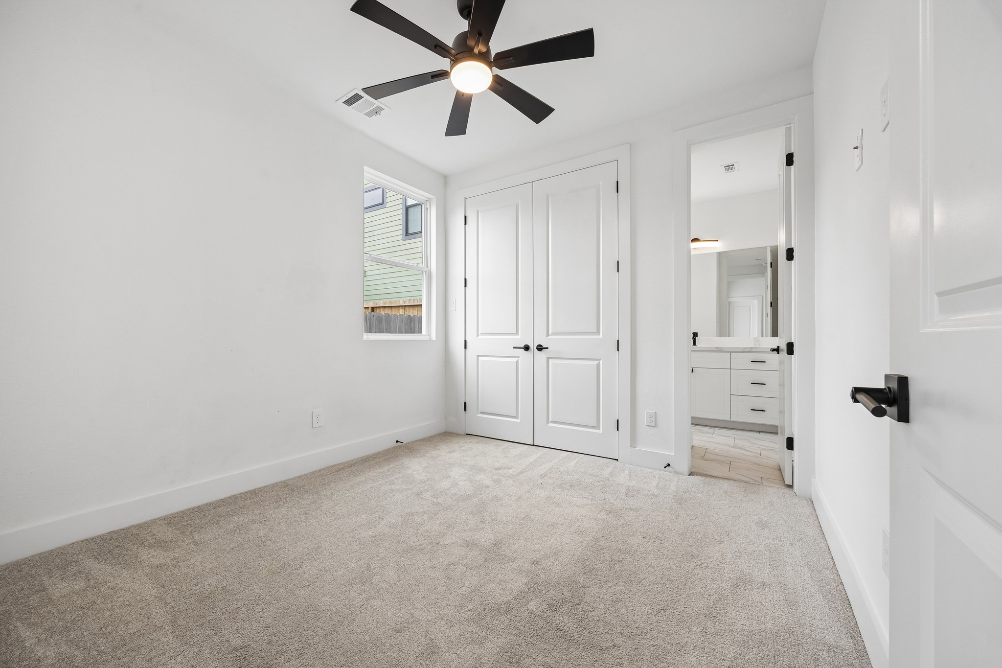 424 Sikes Street Houston, TX 77018 - Photo 11 of 12 wooden floor in an empty room