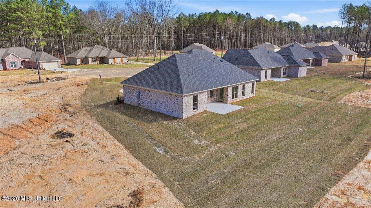 306 Stronghold Drive Brandon, MS 39042 - Photo 58 of 60 58-306 Stronghold Dr _ Home Tours MS