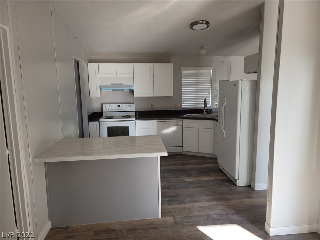 3580 Horn Road Pahrump, NV 89048 - Photo 3 of 8 Gallery Image 3