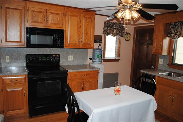 70 Mayall Road Waltham, MA 02453 - Photo 3 of 18 Gallery Image 3