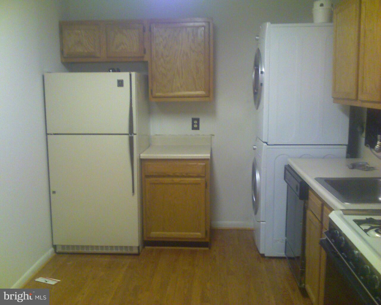 8699 Greenbelt Road, Unit 102 Greenbelt, MD 20770 - Photo 12 of 19 Kitchen