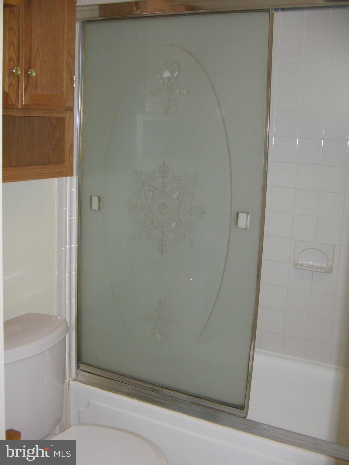 8699 Greenbelt Road, Unit 102 Greenbelt, MD 20770 - Photo 13 of 19 Bath