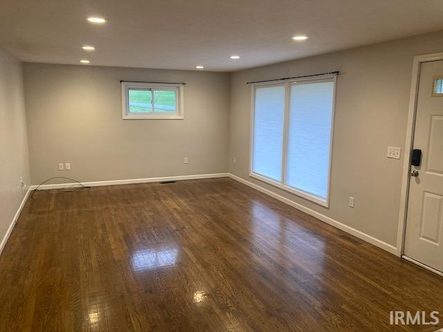 302 North Spring Street Odon, IN 47562 - Photo 9 of 17