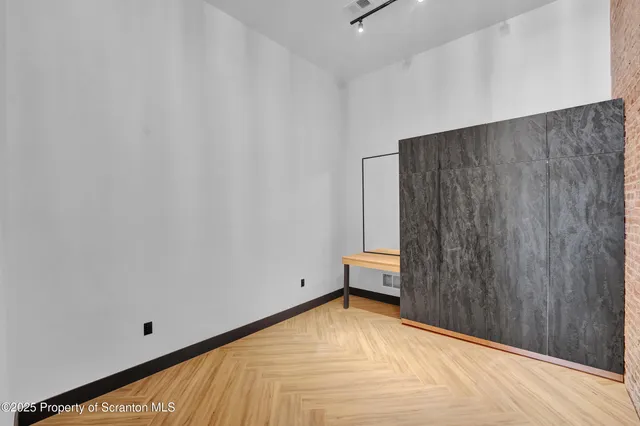 $28,800 | 117 Penn Avenue, Unit 100, Scranton, PA 18503