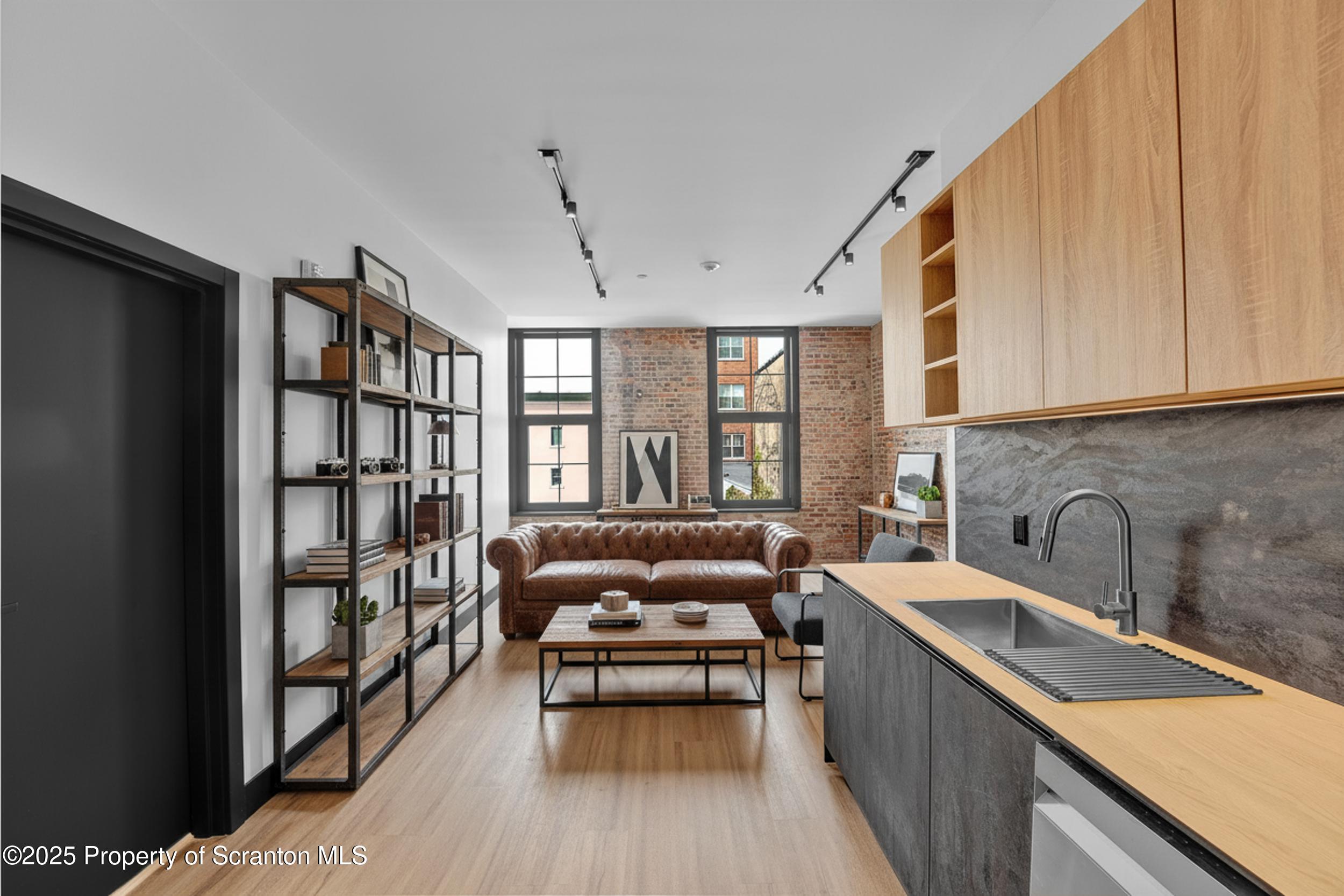 117 Penn Avenue, Unit 100 Scranton, PA 18503 - Photo 7 of 46 industrial chic staging.png