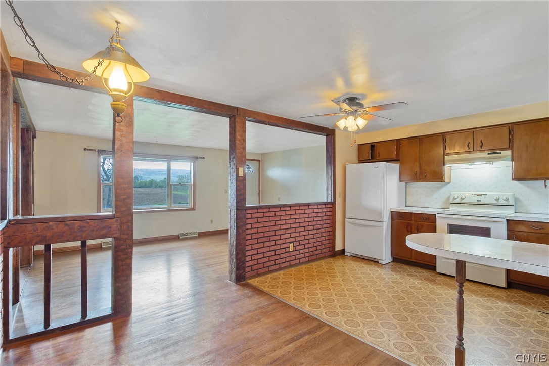 4687 South Onondaga Road Nedrow, NY 13120 - Photo 10 of 43