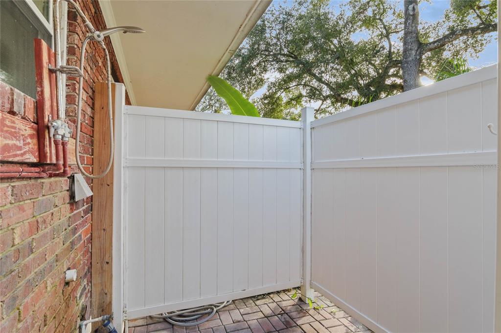 2667 Spring Court DeLand, FL 32720 - Photo 19 of 29 OUTDOOR SHOWER