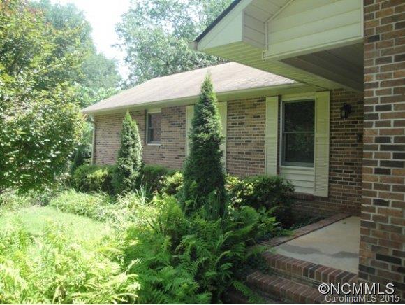 115 Jordan Road Brevard, NC 28712 - Photo 2 of 21 Gallery Image 2