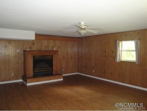 115 Jordan Road Brevard, NC 28712 - Photo 12 of 21 Gallery Image 12