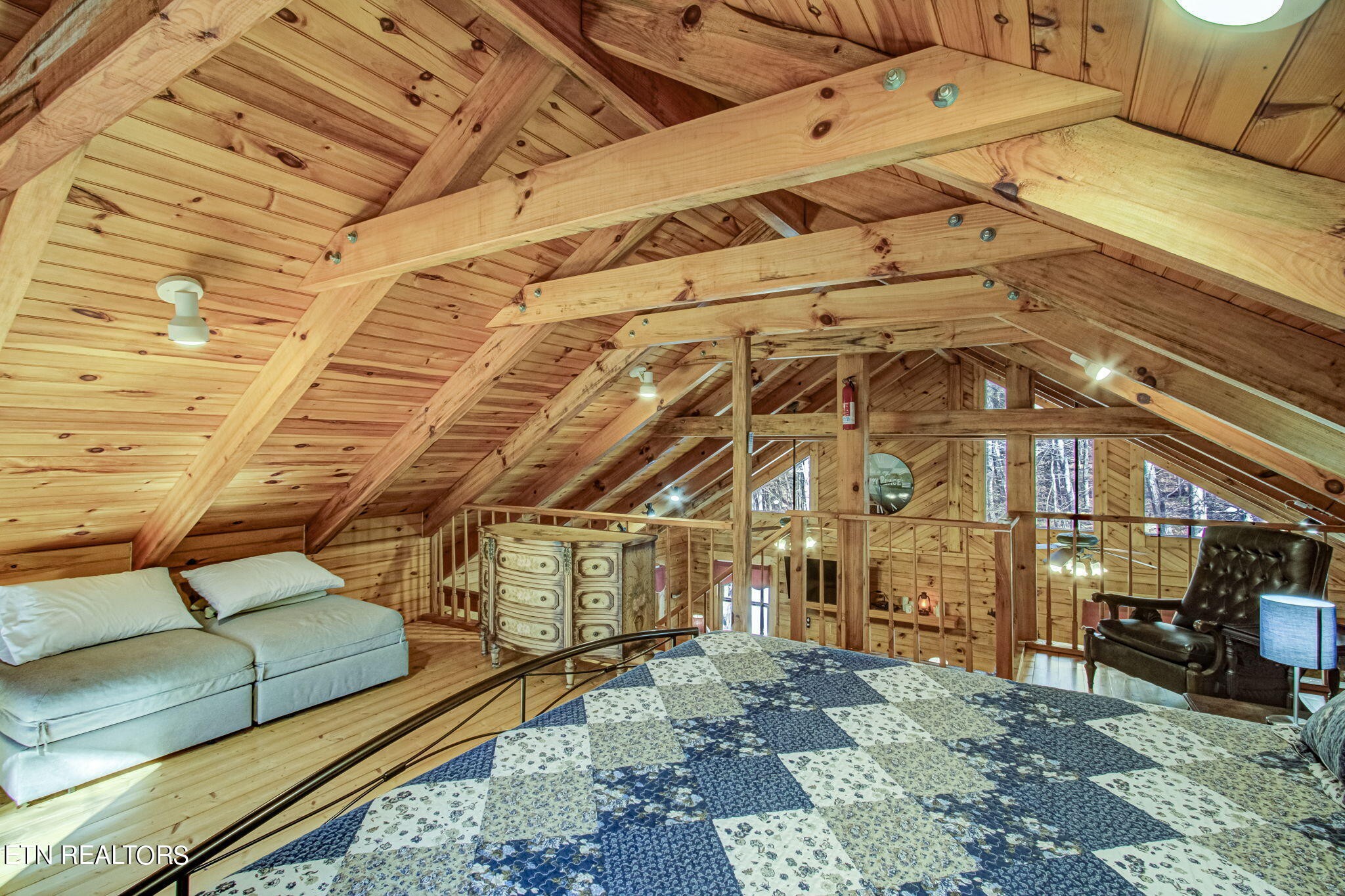 2920 Smithfield Road Tellico Plains, TN 37385 - Photo 27 of 60 Gallery Image 27