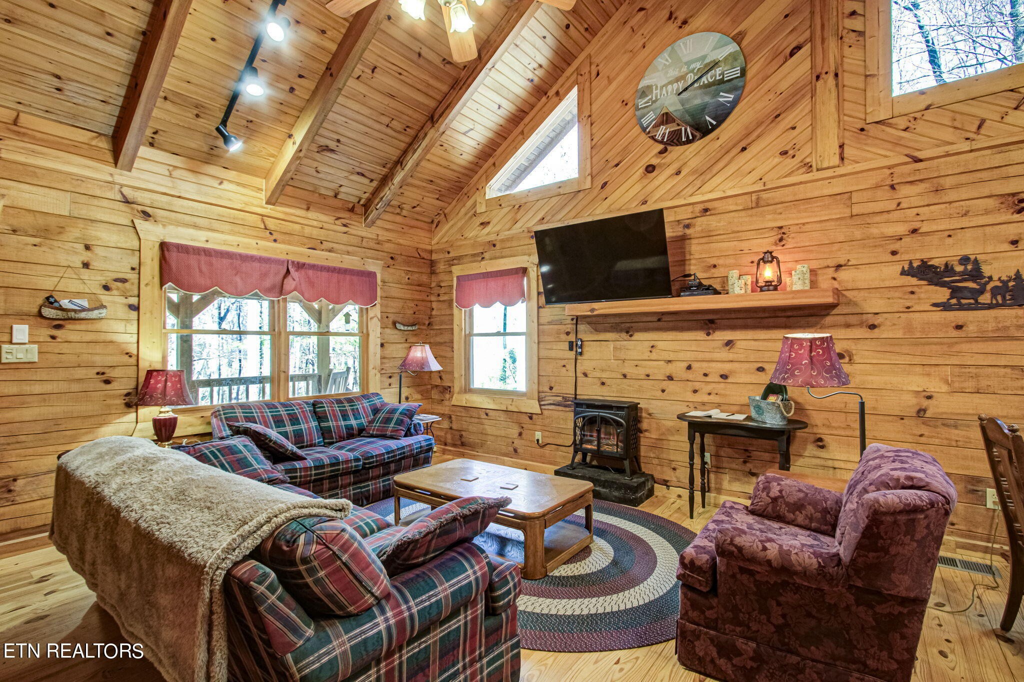 2920 Smithfield Road Tellico Plains, TN 37385 - Photo 3 of 60 Gallery Image 3
