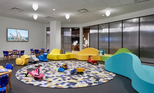 $960,000 | 211 North Harbor Drive, Unit 3003, Chicago, IL 60601