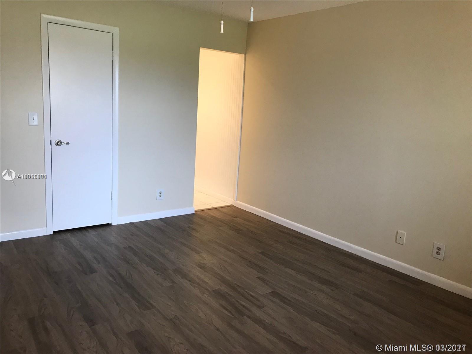 9355 Southwest 8th Street, Unit 215 Boca Raton, FL 33428 - Photo 10 of 13