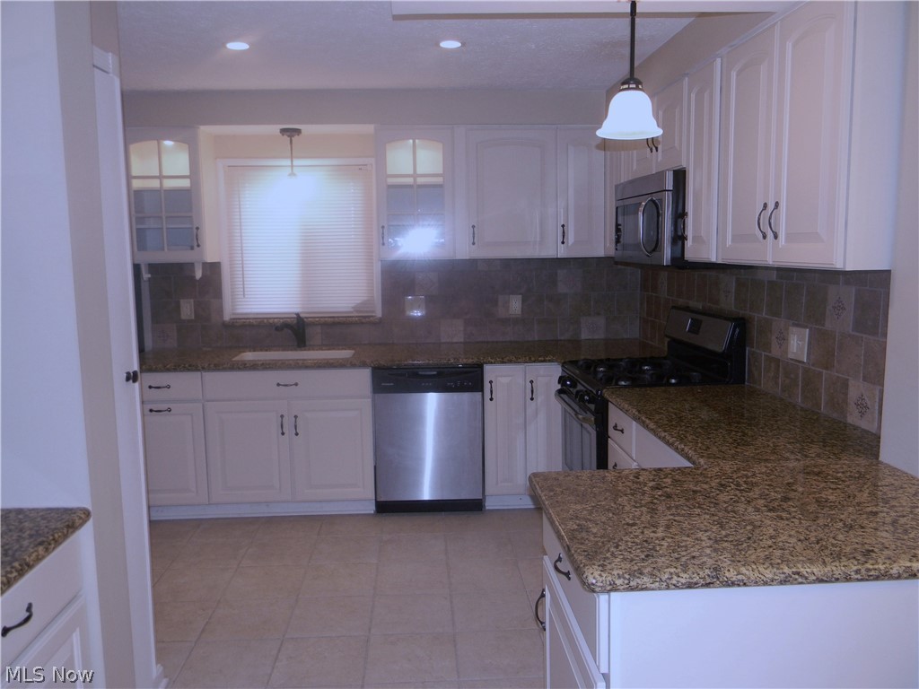 3220 Rumson Road Cleveland, OH 44118 - Photo 19 of 26