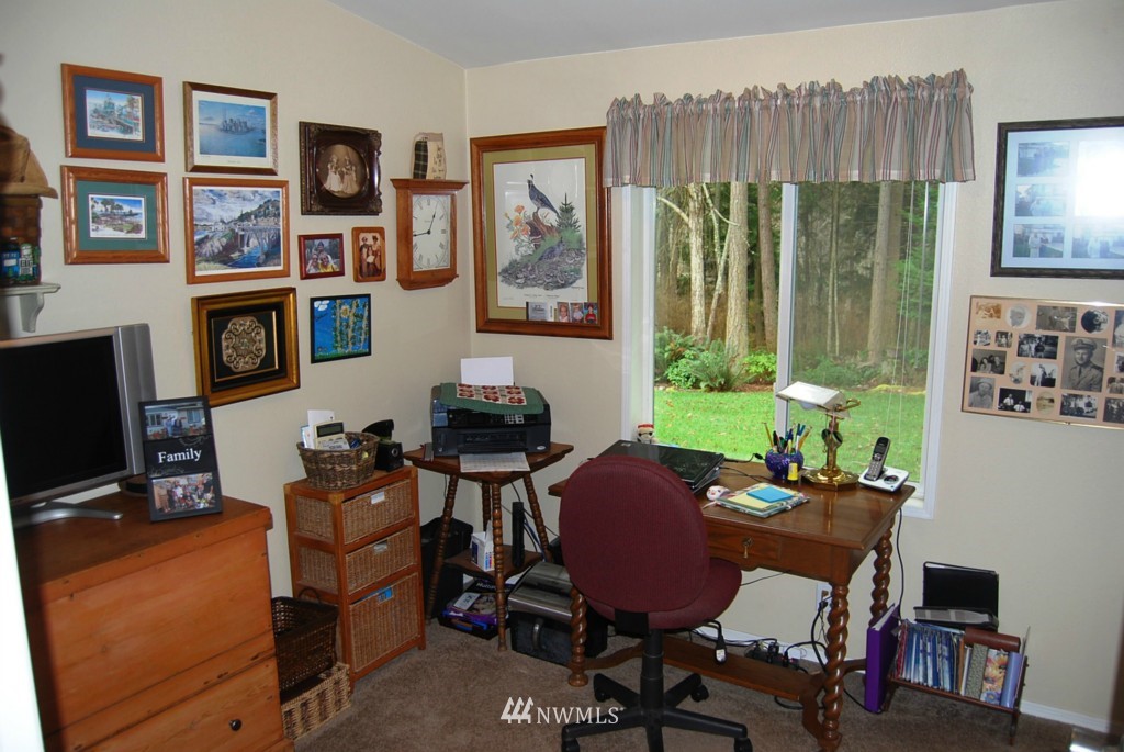 302 East Sleeper Road Oak Harbor, WA 98277 - Photo 11 of 15 Gallery Image 11