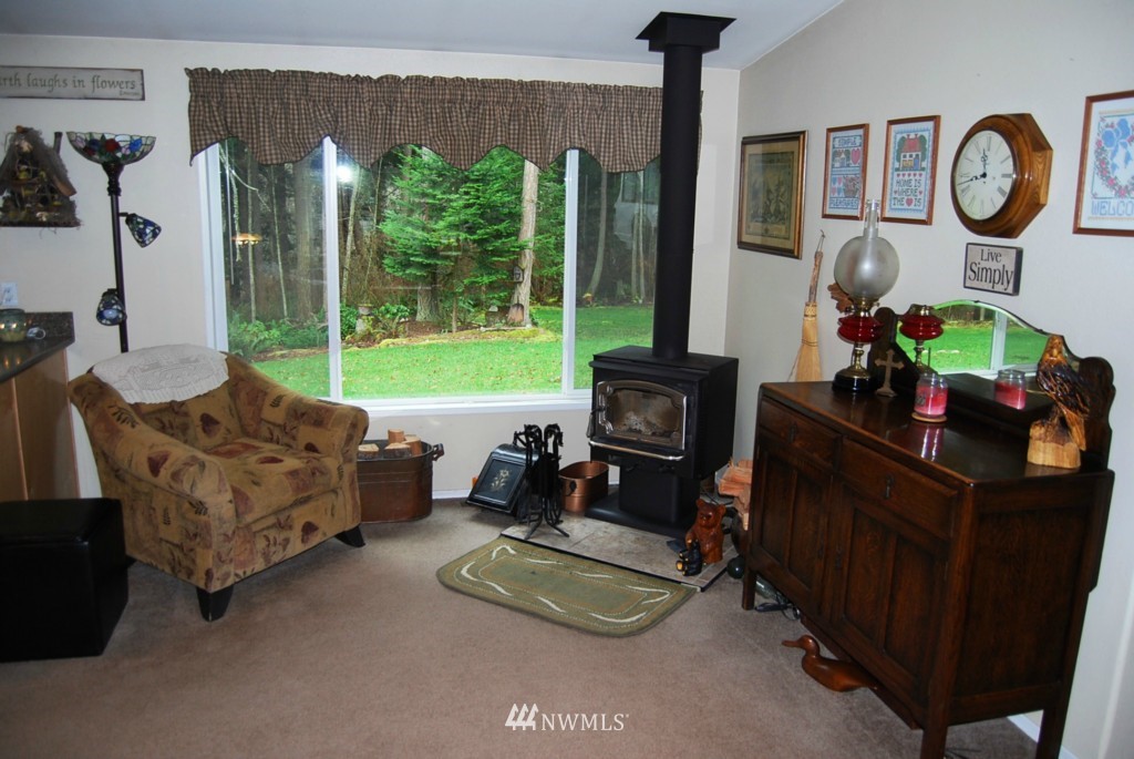 302 East Sleeper Road Oak Harbor, WA 98277 - Photo 8 of 15 Gallery Image 8