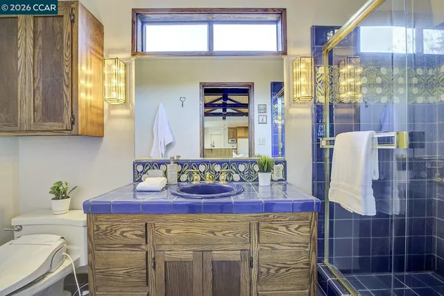 $1,299,000 | 1375 El Curtola Boulevard, Lafayette, CA 94549