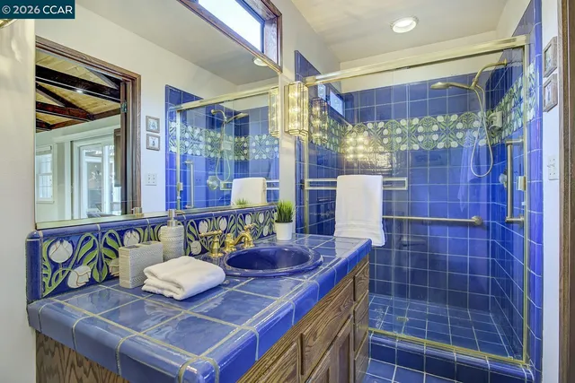 $1,299,000 | 1375 El Curtola Boulevard, Lafayette, CA 94549