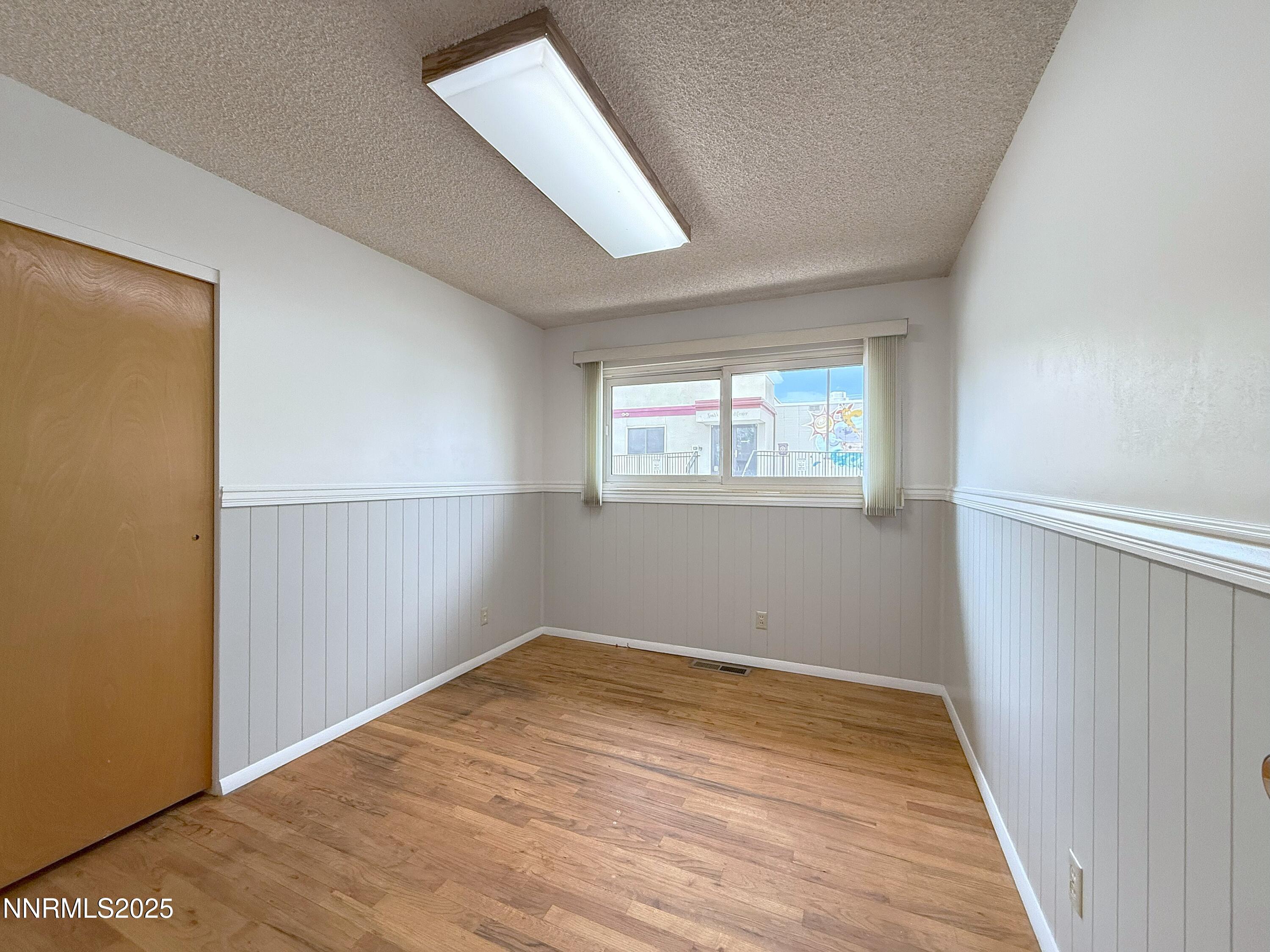 1480 Grandview Avenue Reno, NV 89503 - Photo 11 of 42 11