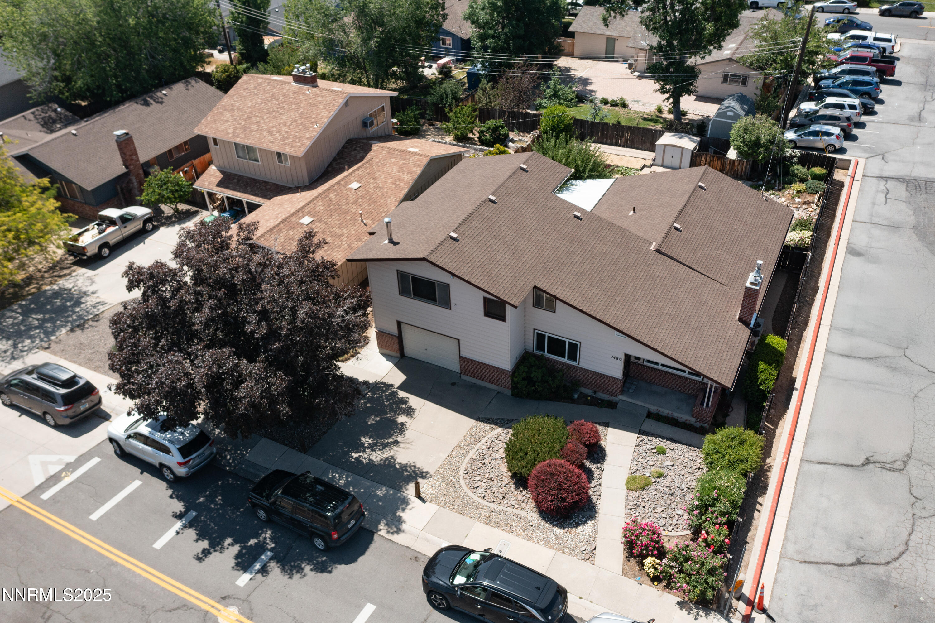 1480 Grandview Avenue Reno, NV 89503 - Photo 38 of 42 an aerial view of a house with yard