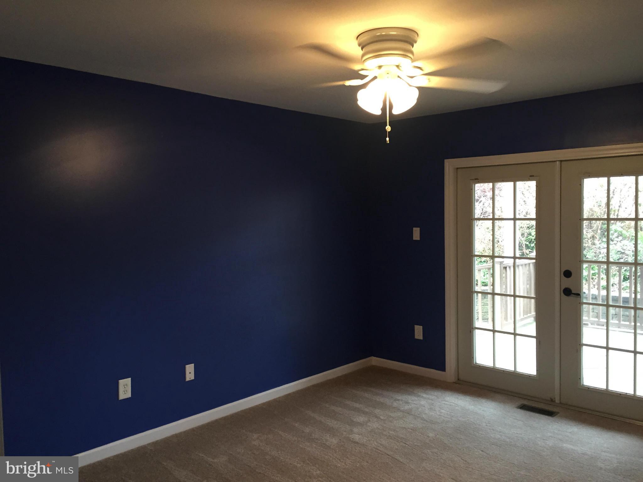 7700 Edgewood Church Road Frederick, MD 21702 - Photo 12 of 24 a view of an empty room with a window