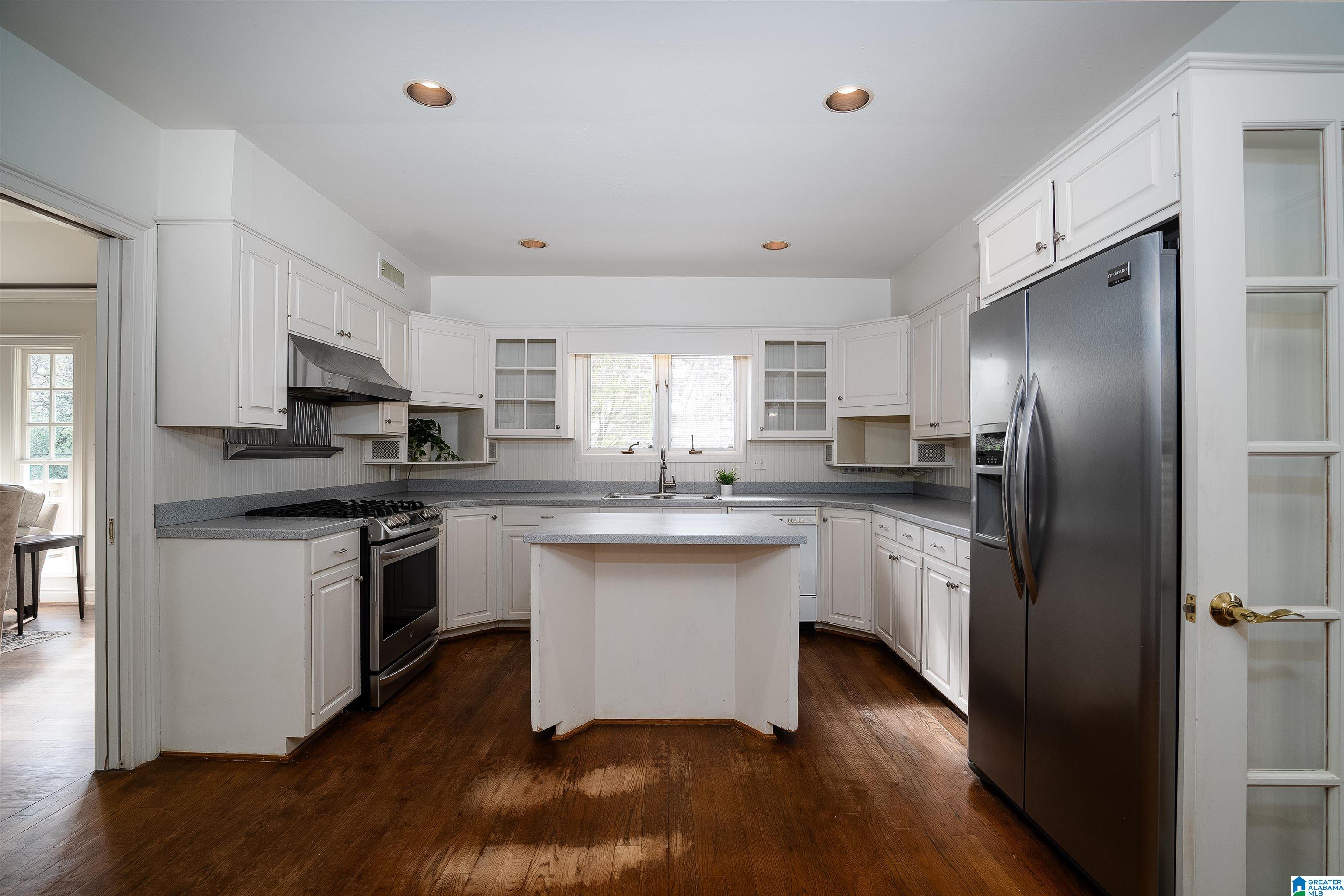 3233 East Briarcliff Road Birmingham, AL 35223 - Photo 19 of 49 Gallery Image 19
