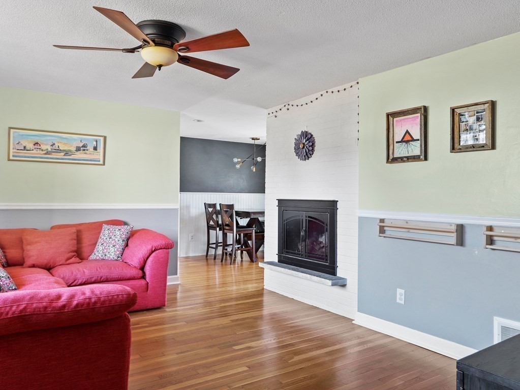 75 Plymouth Road Bellingham, MA 02019 - Photo 3 of 25 Gallery Image 3