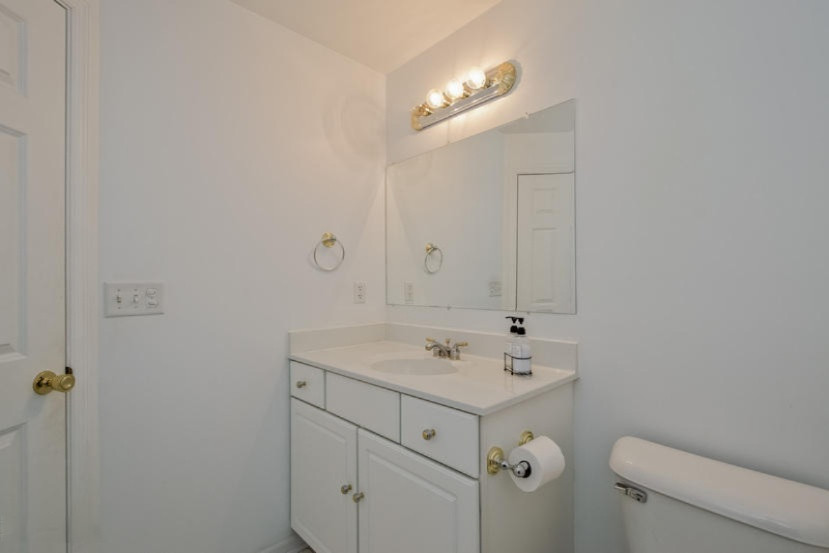 1655 Riva Ridge Drive Southeast Kentwood, MI 49546 - Photo 41 of 50 036-Bathroom-1596743-mls