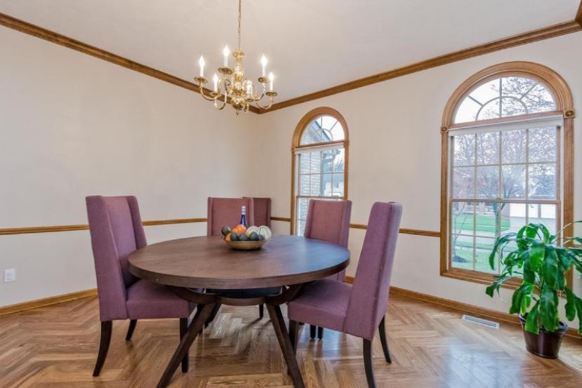 008-Dining_Room-1596731-mls