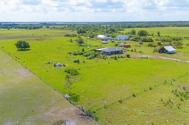 a view of an ocean view