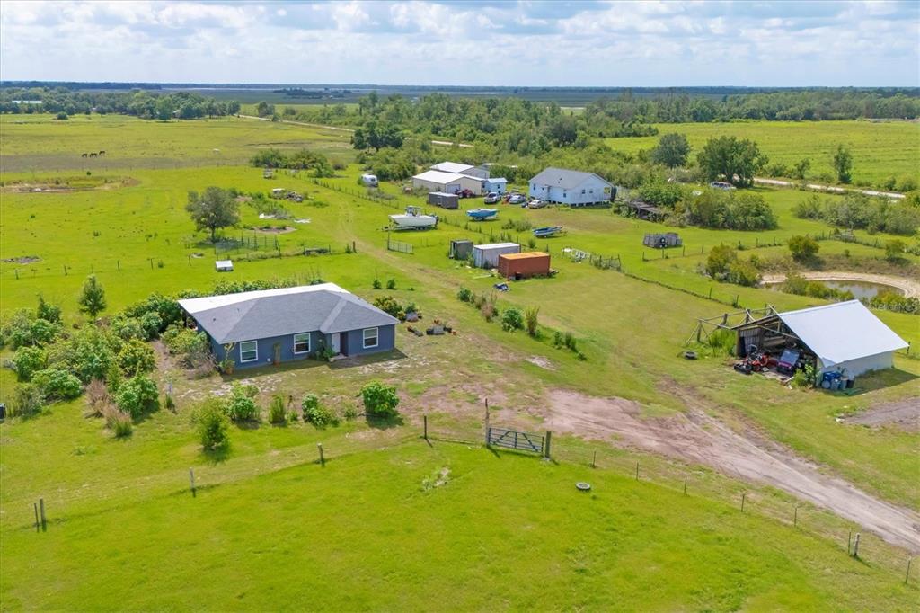 7745 Wauchula Road Myakka City, FL 34251 - Photo 4 of 44 a view of a city