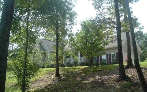 404 Mountain Tops Circle Blue Ridge, GA 30513 - Photo 1 of 1 Main View