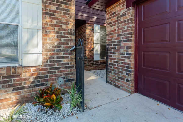 $285,000 | 1515 Pointer Drive West, Jacksonville, FL 32221