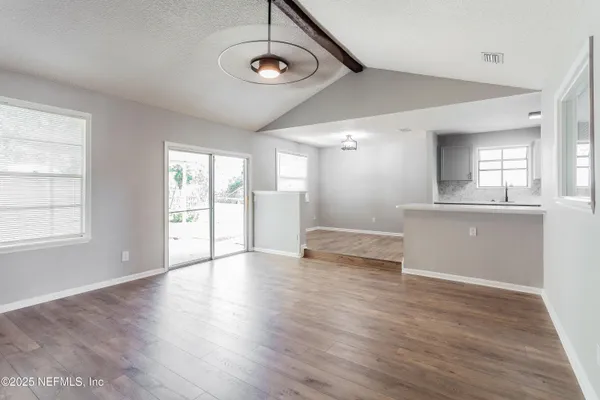 $285,000 | 1515 Pointer Drive West, Jacksonville, FL 32221