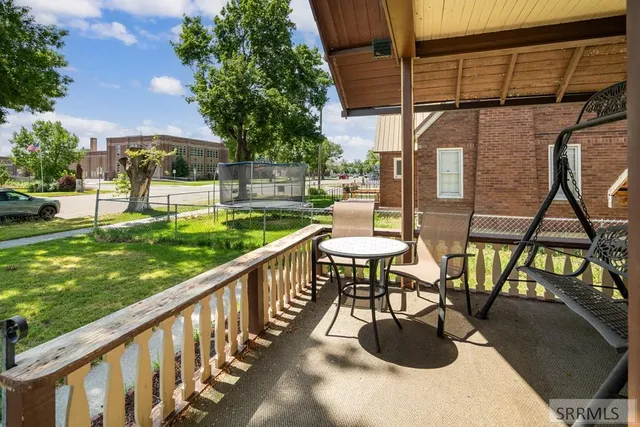 $375,000 | 19 North Shilling Avenue, Blackfoot, ID 83221