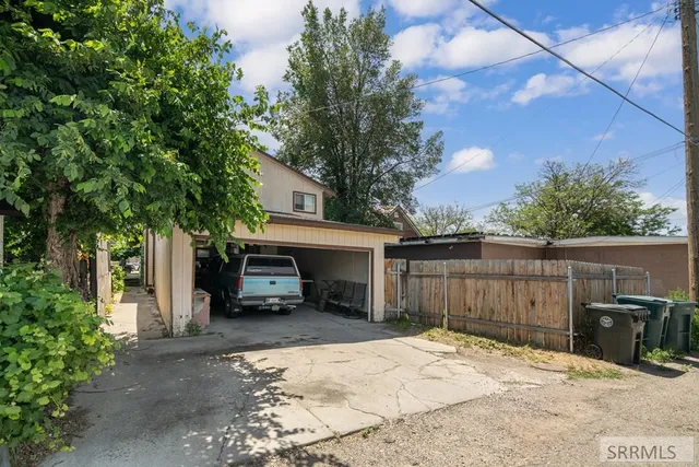 $375,000 | 19 North Shilling Avenue, Blackfoot, ID 83221