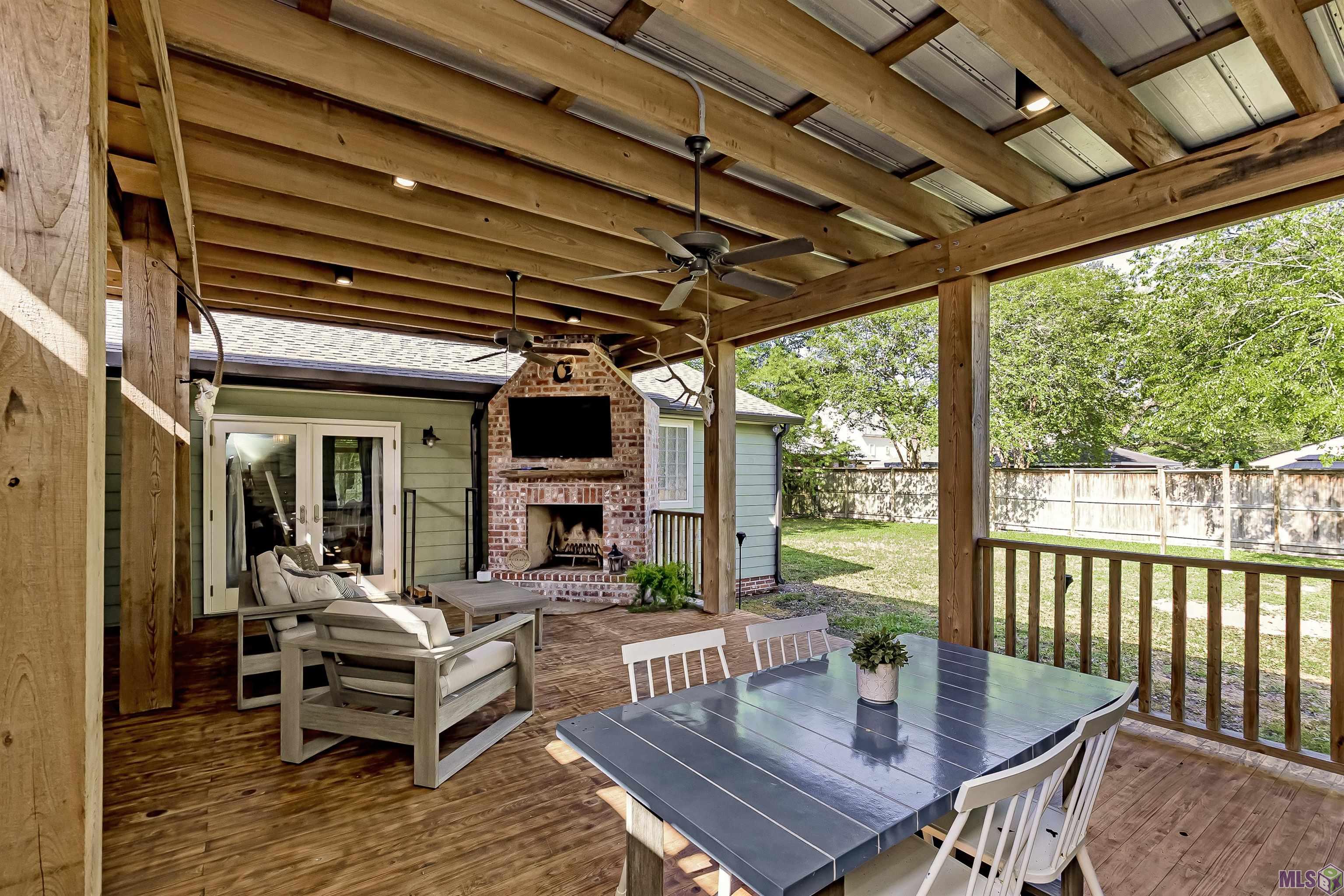 1469 Hood Avenue Baton Rouge, LA 70808 - Photo 5 of 40