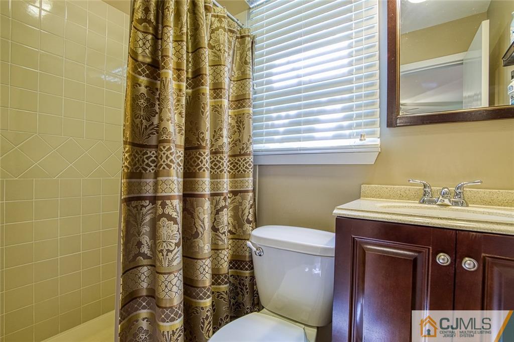376 Old Stage Road East Brunswick, NJ 08816 - Photo 45 of 53 Gallery Image 45