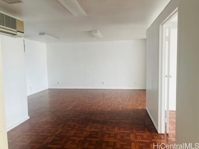 1728 Dillingham Boulevard, Unit B Honolulu, HI 96819 - Photo 13 of 15 a view of empty room