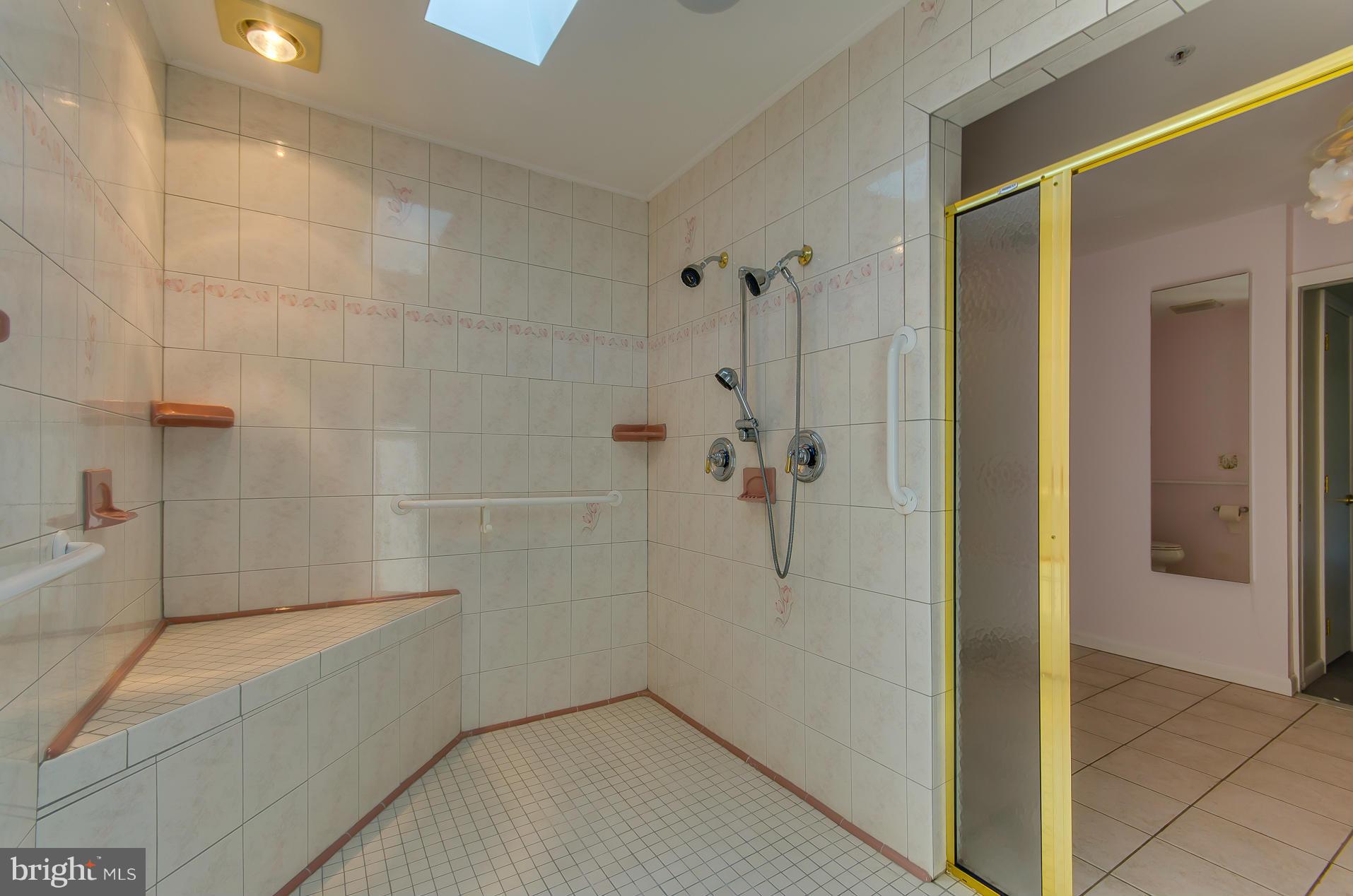 5307 Taylor Road Riverdale, MD 20737 - Photo 16 of 22 Bath (Master)