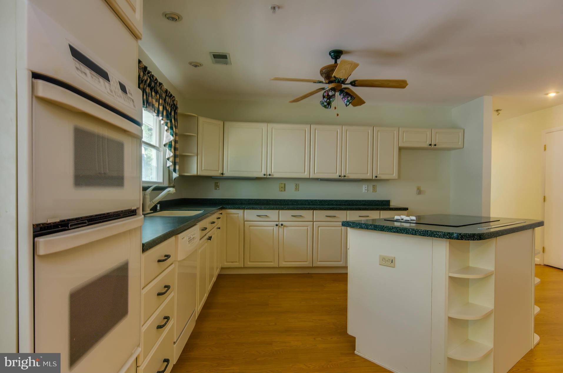 5307 Taylor Road Riverdale, MD 20737 - Photo 6 of 22 Kitchen