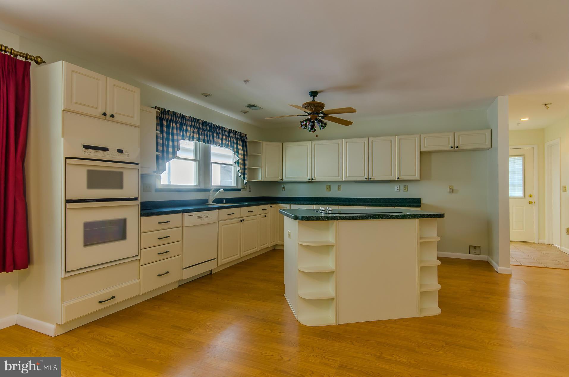 5307 Taylor Road Riverdale, MD 20737 - Photo 9 of 22 Kitchen